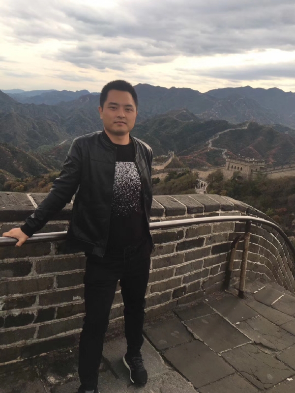 海阔天空的第一张照片--南京相亲服务中心